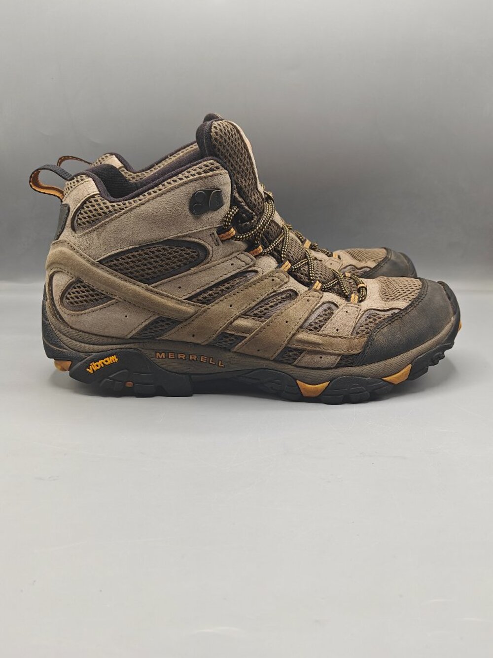 Merrell Moab 2 Hiking Boots Brown Walnut Suede Vibram J06045 Men's Sz 12 M
